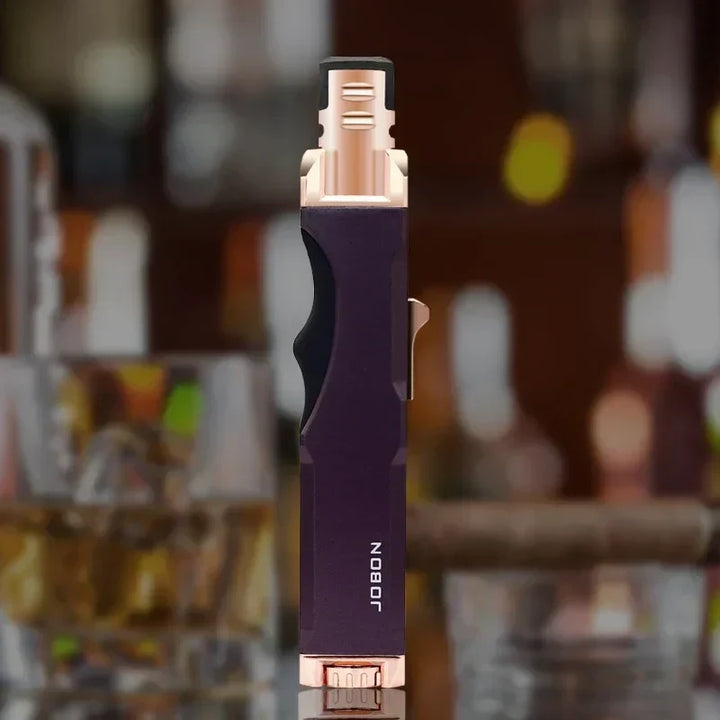 Soplete de butano recargable, ideal para encender velas grandes o antorchas de jardín en exterior.