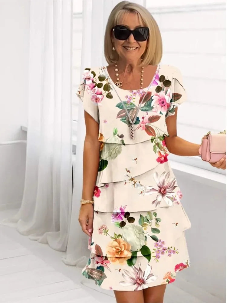 Vestido fluido de mujer con volantes, elegante y cómodo. Perfecto para ropa casual y moda femenina veraniega.
