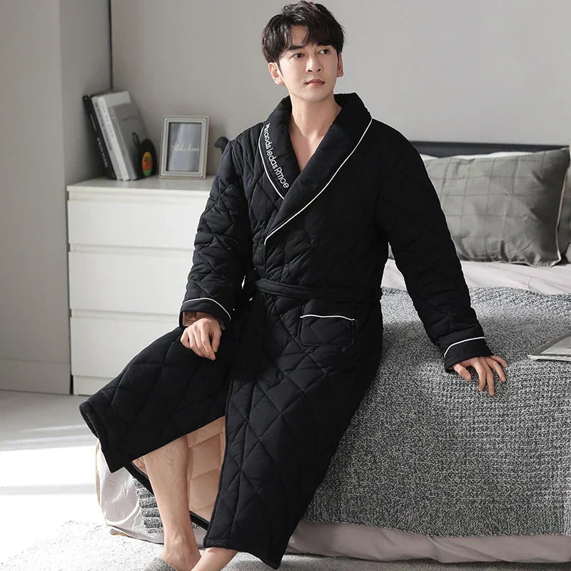 Albornoz unisex de invierno, ideal para la relajación en casa, acolchado y muy suave.