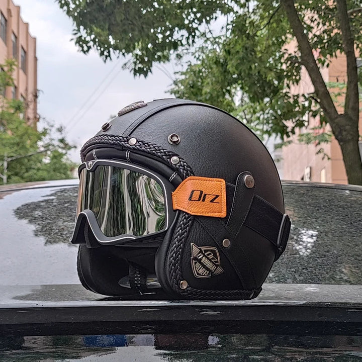 Protección DOT para moto: casco abierto vintage con diseño elegante de piel sintética para conducir.