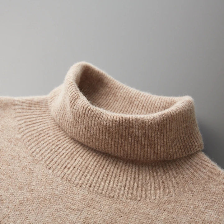 Suéter ligero de hombre, versátil y cómodo. Confort duradero y estilo moderno para tu moda invernal.