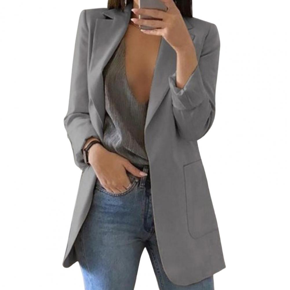 Moderna blazer entallada de mujer, ideal para la oficina o un look casual chic. Estilo versátil.