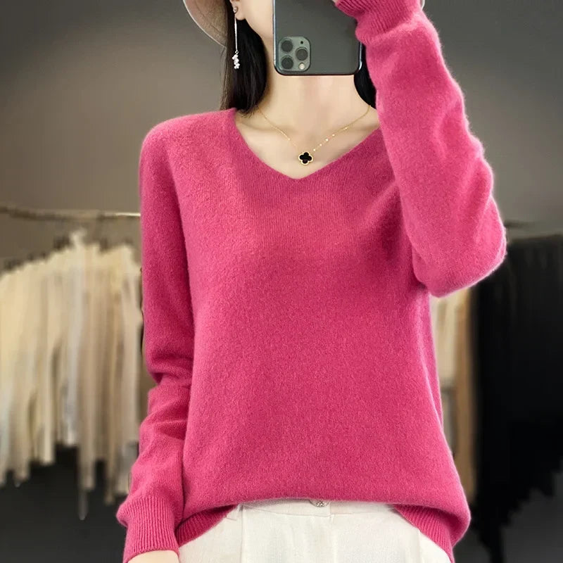 Moda femenina: suéter casual con cuello V, perfecto para confort diario.