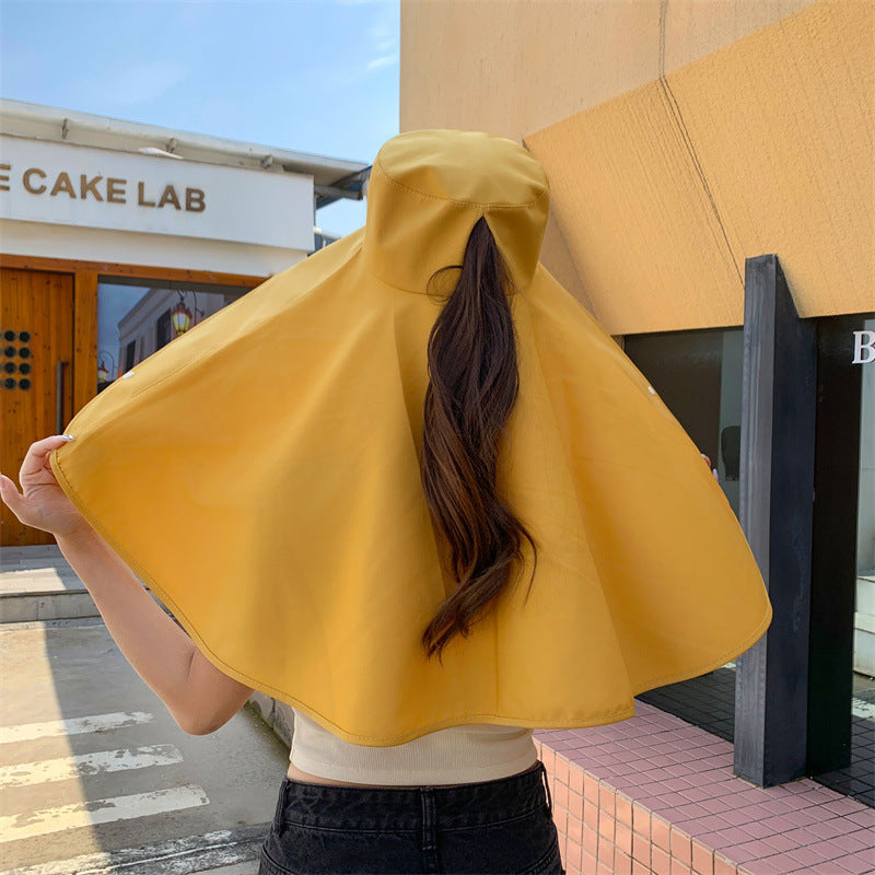 Visera amplia de sombrero de sol mujer, protección UV. Accesorio esencial para un verano elegante y seguro.