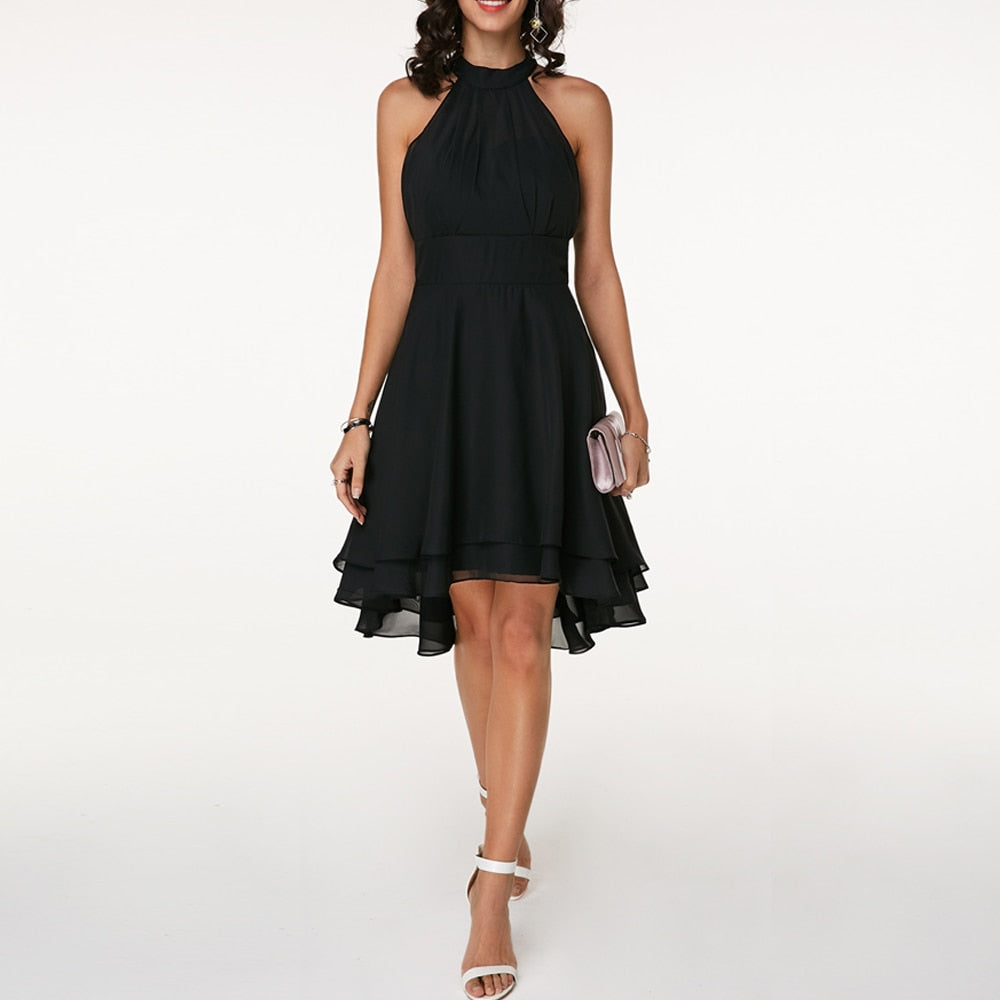 Vestido midi ajustado halter para mujer, ideal para fiesta de verano, realza silueta elegante.