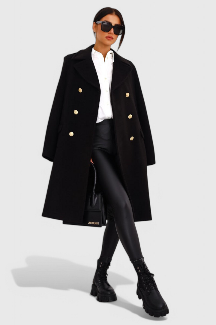 Clásico abrigo de lana para mujer. Ideal para invierno, estilo elegante y cálido. Chaqueta de moda y vestir.