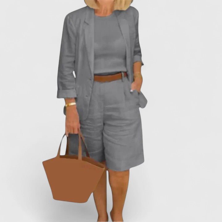 Moda de verano para mujer: conjunto dos piezas fresco y elegante. Ideal para disfrutar con estilo.