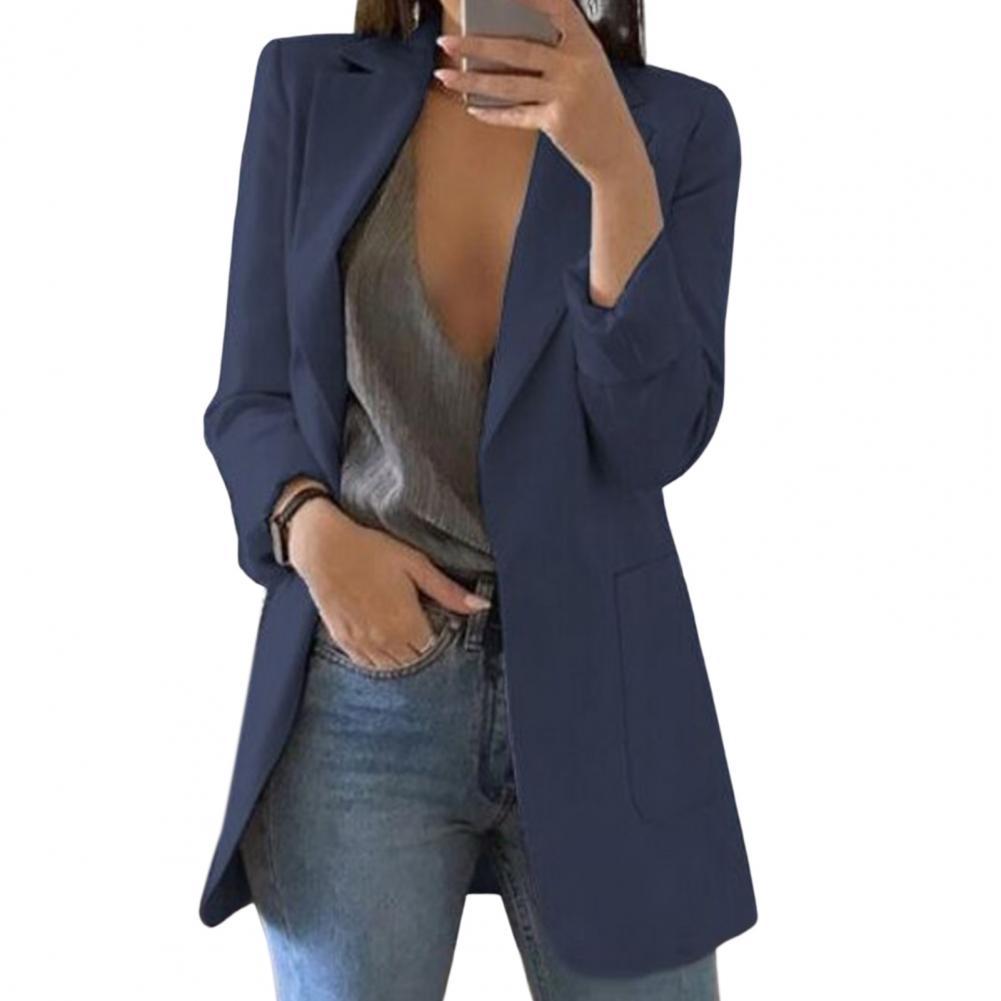 Blazer casual de mujer, diseño elegante y moderno. Perfecta chaqueta para ropa de oficina o salidas.