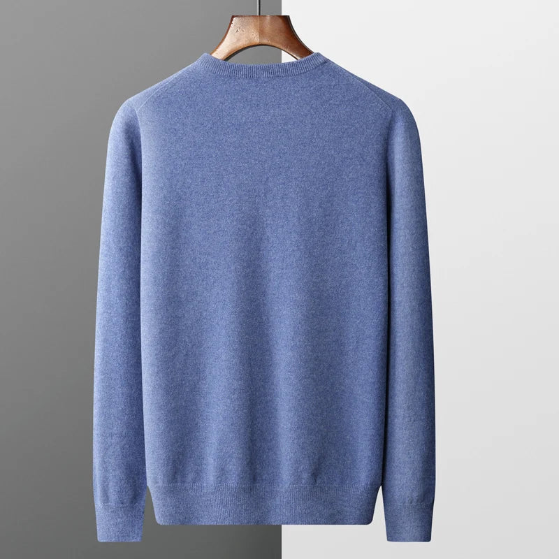 Suéter de punto trenzado de hombre, tejido de calidad, ideal para frío, estilo versátil.
