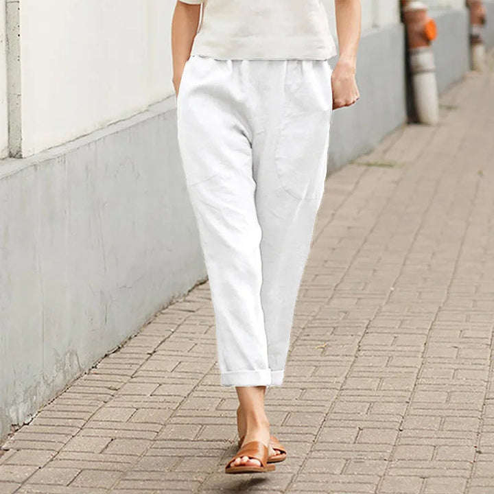 Pantalones anchos marina con bolsillos prácticos para mujer, ideales para uso diario y versátil.