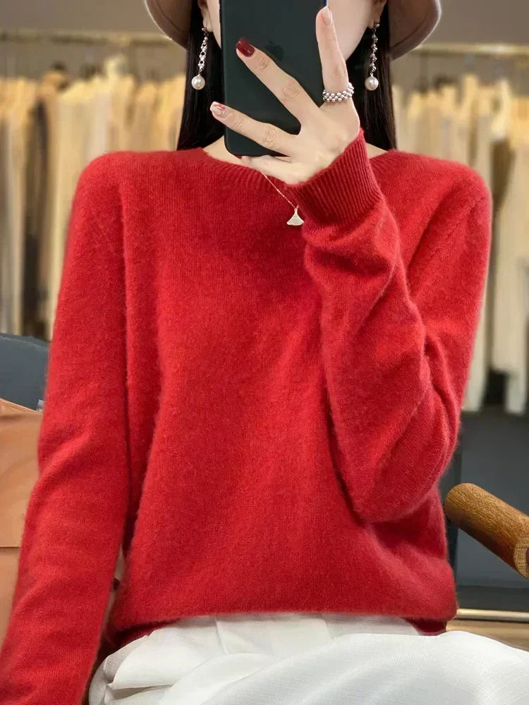 Jersey elegante de mujer, cuello redondo, tejido de invierno, estilo atemporal.