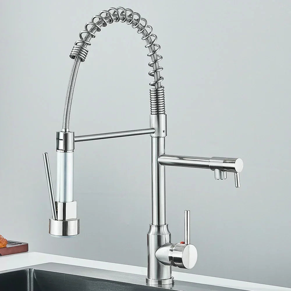 Grifo para cocina moderna, acabado negro mate, con manguera flexible.