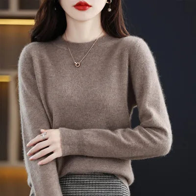 Ropa de invierno casual: suéter de mujer, cuello redondo, ajuste ceñido y confortable.