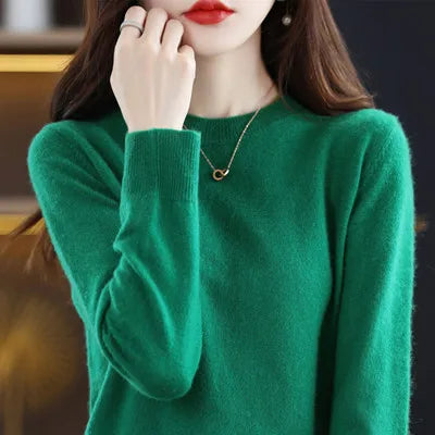 Suéter de mujer con ajuste perfecto, cuello redondo, ideal para complementar cualquier conjunto.