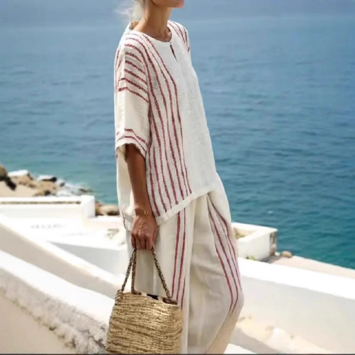 Conjunto de rayas de mujer: ropa transpirable y casual, perfecto para looks modernos de verano.