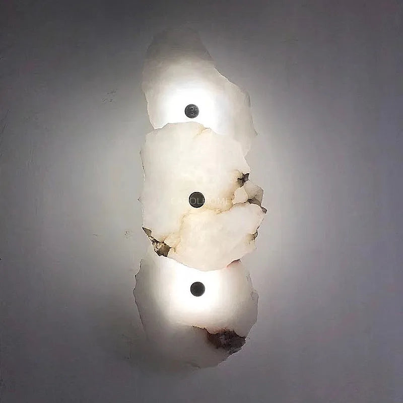 Aplique LED de pared Aurora, mármol natural y acentos cobre, luz ambiental decorativa para el hogar.