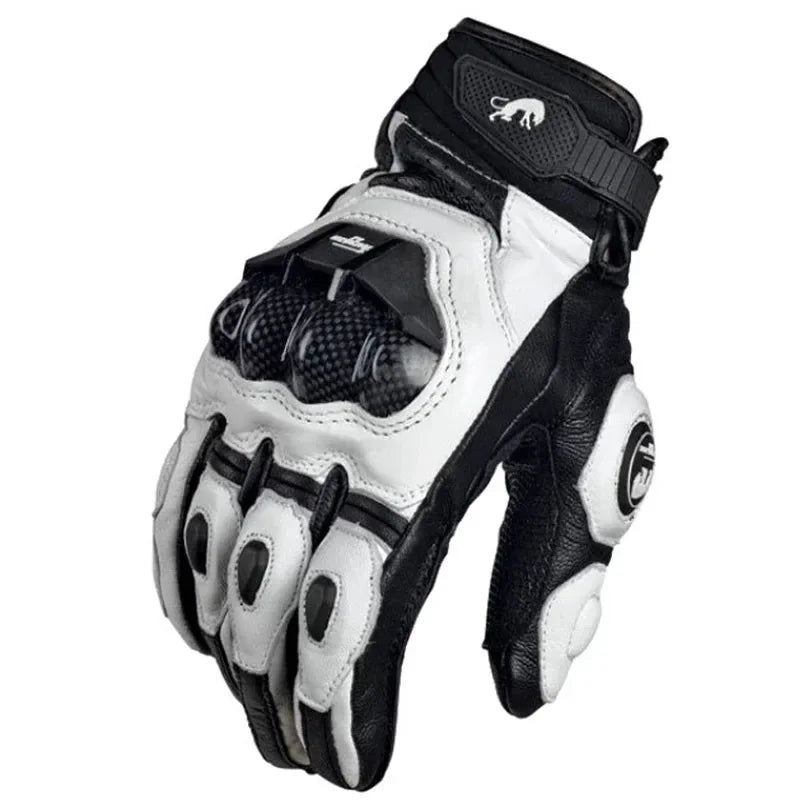 Equipamiento de motocicleta: guantes de cuero para hombre con nudillos de carbono para máxima protección y agarre.