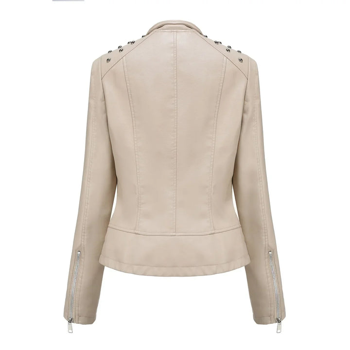 Chaqueta de invierno para mujer, corte ajustado y moderno, cálida y muy elegante.