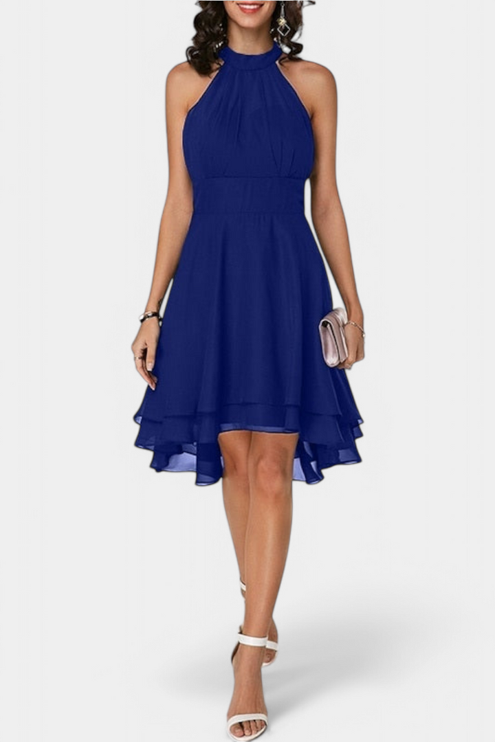 Volantes delicados del vestido Anouk para mujer, que añaden un toque chic y elegante. Moda de fiesta.
