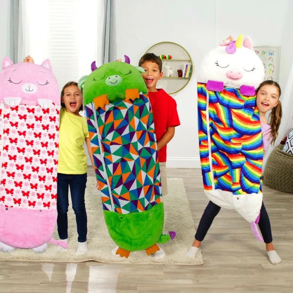 Peluche gigante convertible en saco de dormir para niños, perfecto para siestas y aventuras en casa. Juguete lavable.