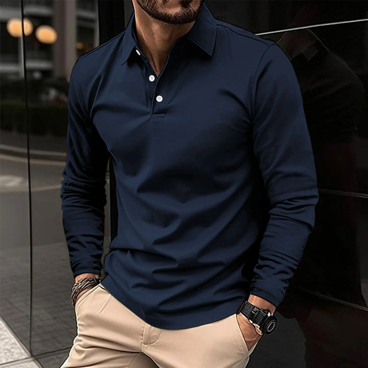 Polo de hombre slim fit, confort moderno y diseño atemporal. Ideal para look casual o formal.