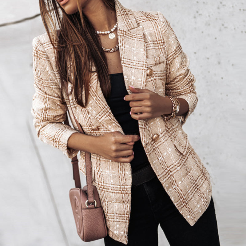 Cardigan de punto suave y versátil para mujer, ideal para capas. Aporta comodidad y un toque chic a tu look.