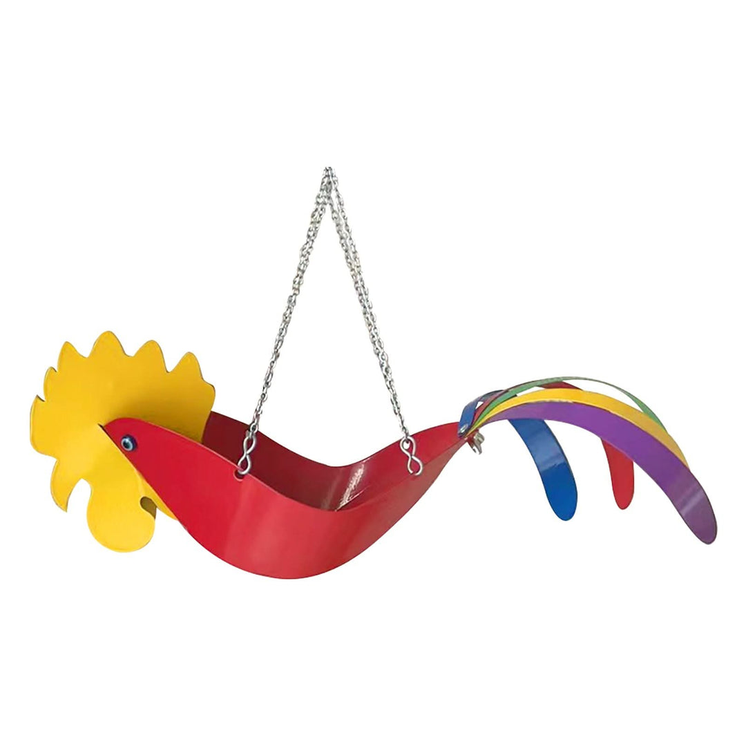 Varias figuras de aves coloridas para decoración de jardín. Acentúa tu patio o terraza con arte exterior.