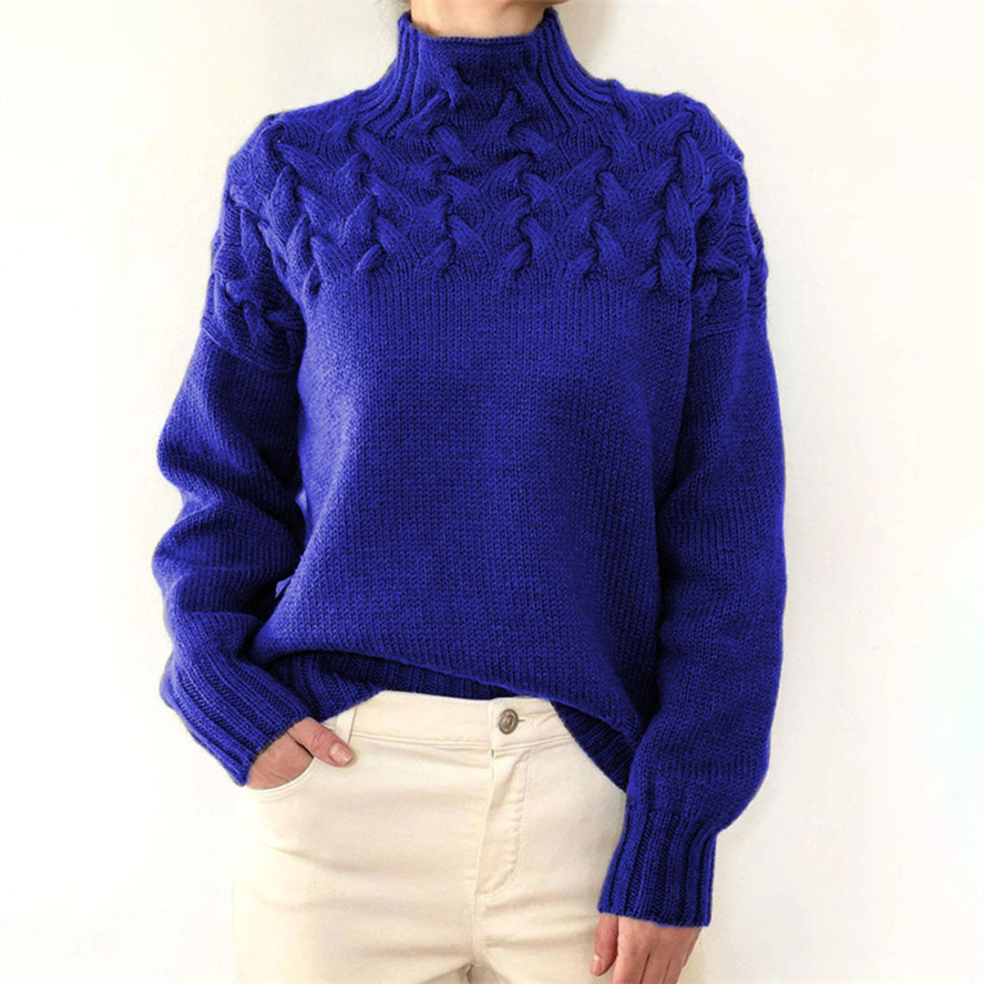 Suéter de invierno para mujer con cuello alto, cálido y versátil, un básico de moda femenina.
