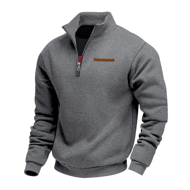 Sudadera cálida de hombre, ideal para el frío invierno. Aporta confort y estilo casual a tu día.
