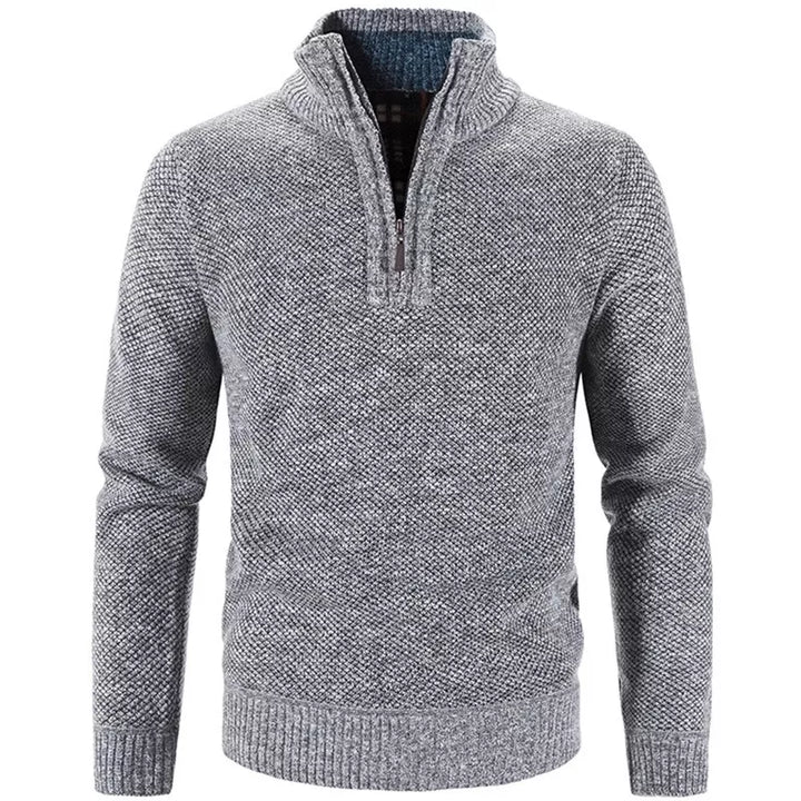 Jersey de hombre gris con media cremallera, cómodo y versátil para invierno u otoño, moda masculina.