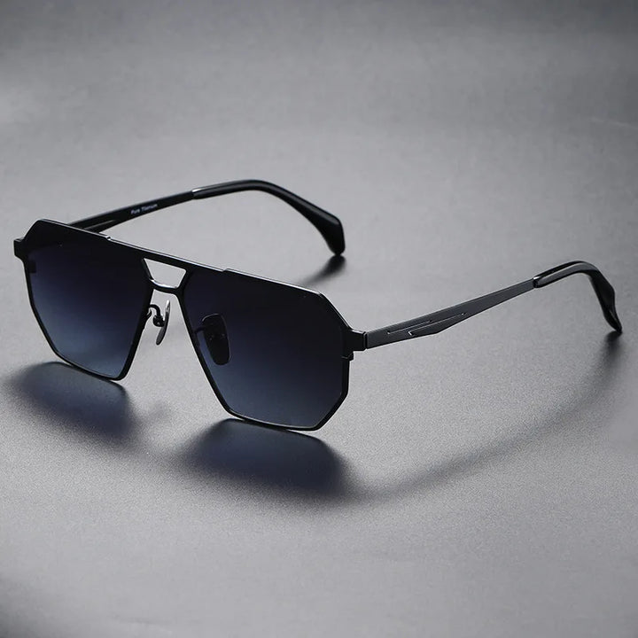 Gafas de sol polarizadas de titanio aviador, unisex. Filtro UV400, antideslumbramiento y comodidad.