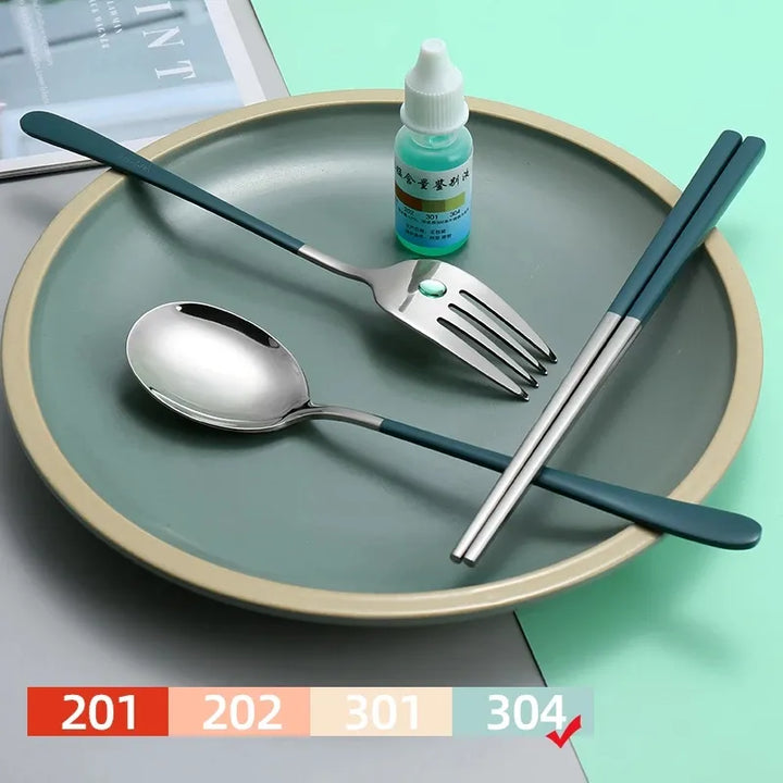 Cubertería de diseño moderno y lujoso para hogar, set de cubiertos de acero inoxidable 304.
