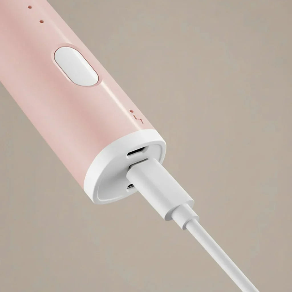 Batidora eléctrica de mano con 3 velocidades, USB recargable. Acero inoxidable, ideal para café y repostería.
