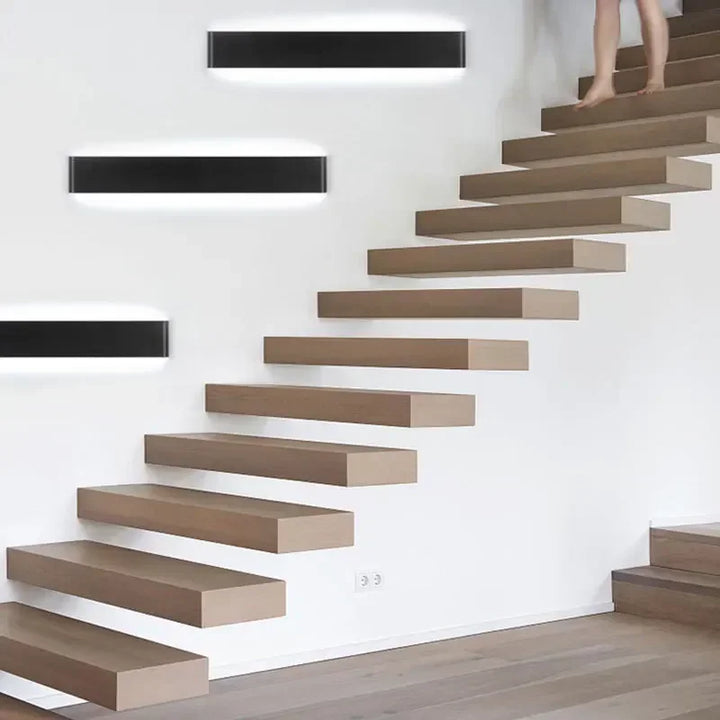 Iluminación LED de diseño elegante, perfecta para decorar cualquier estancia.