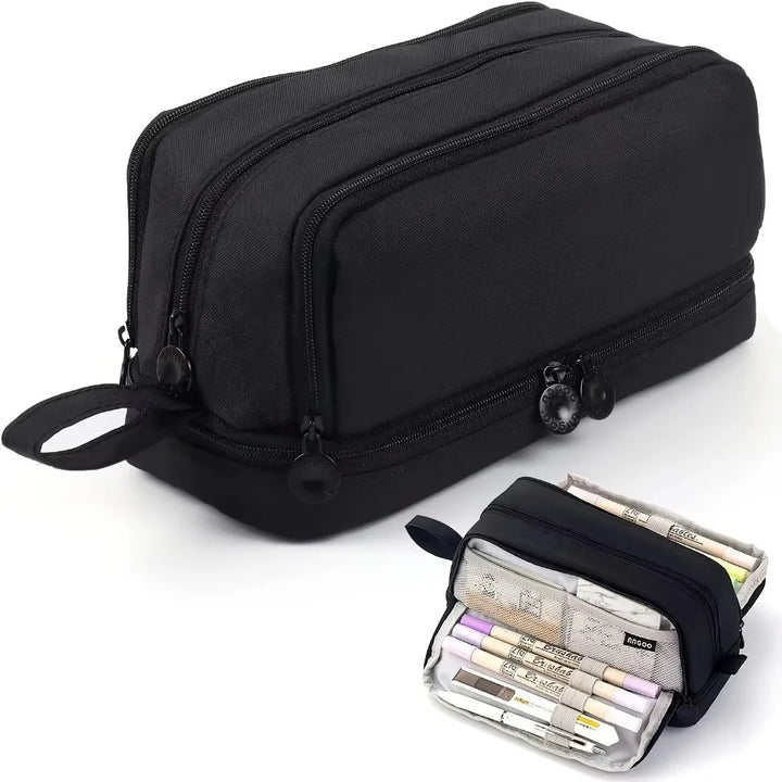 Estuche de tela duradera, compartimentos espaciosos para guardar lapices, marcadores y accesorios de estudio.