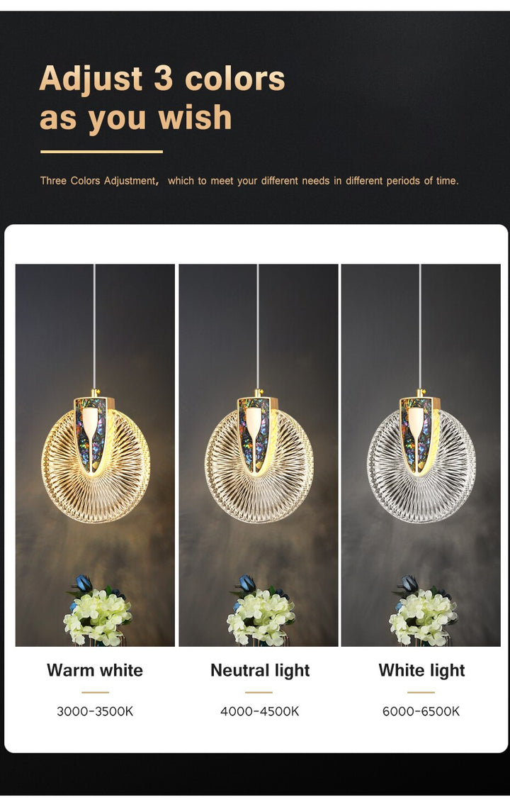 Moderno colgante LED de cristal redondo y dorado, perfecta para sala de estar.