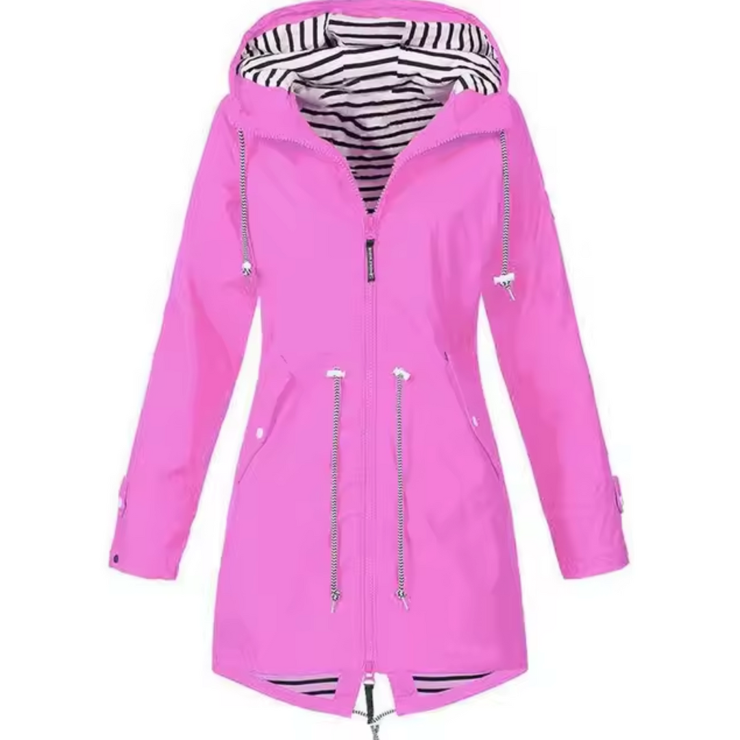 Abrigo de lluvia mujer con capucha, funcional y cómodo. Disponible en tallas grandes. Perfecto para otoño e invierno.