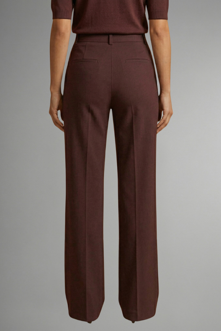 Conjunto de primavera-verano para mujer, top corto y pantalón ancho ideal para ocasiones casuales.