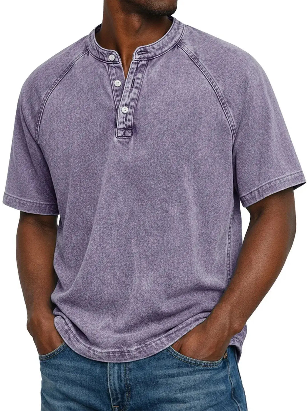 Camiseta Henley hombre algodón vintage, manga corta, estilo casual para un look relajado.