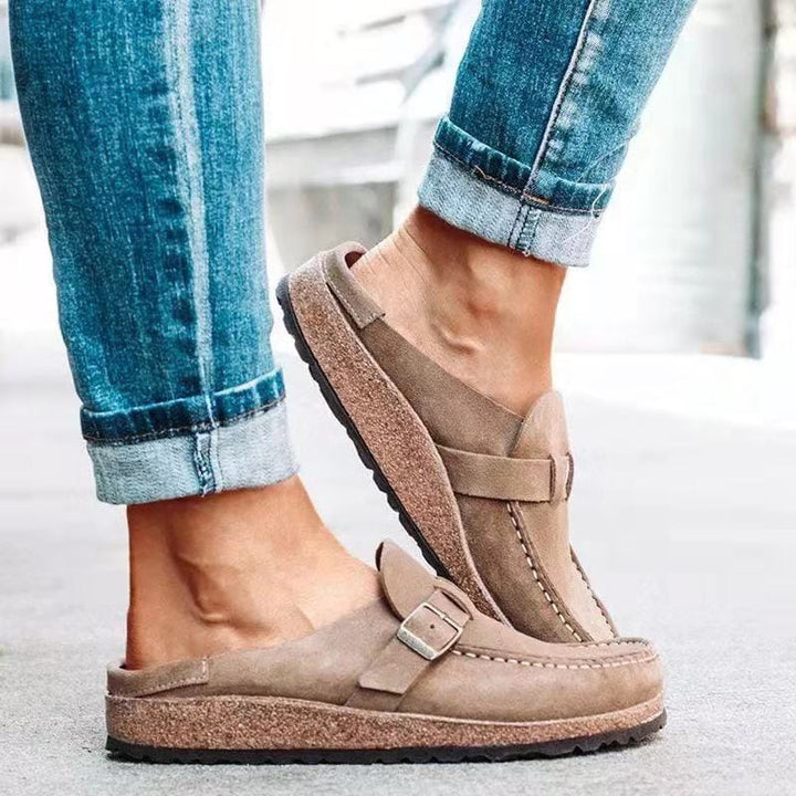 Sandalias de mujer con plantilla anatómica y soporte de arco, ideales para comodidad del pie y uso diario.