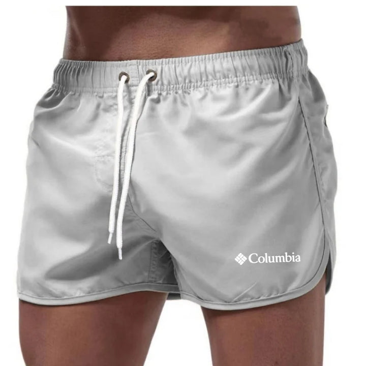 Bañador hombre para vacaciones de verano, ideal para playa, piscina y relax.