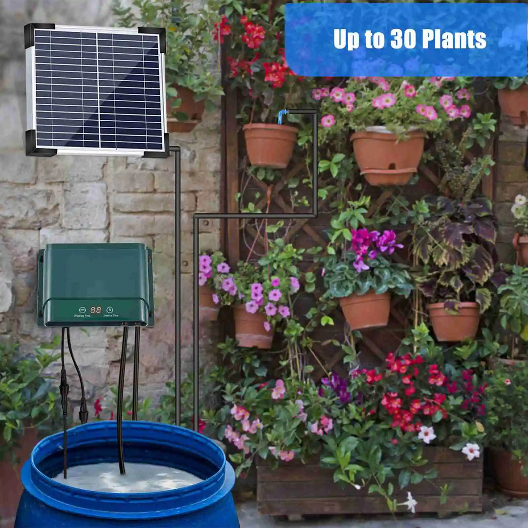 Unidad de control y panel solar del sistema de riego automático programable para jardín.