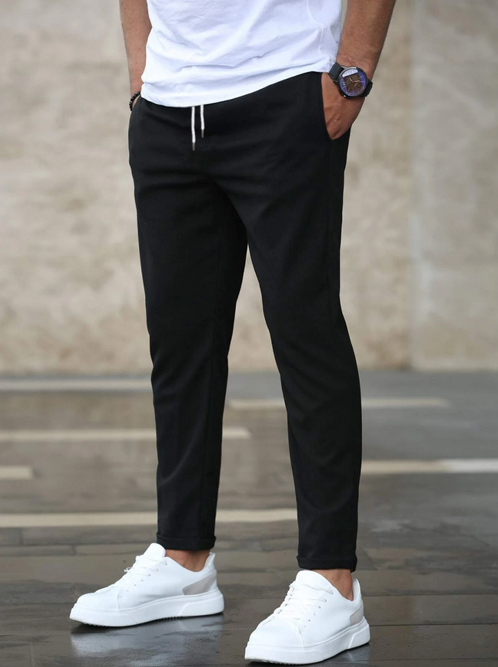 Pants ajustado hombre, diseño urbano para entrenar o para el día a día.