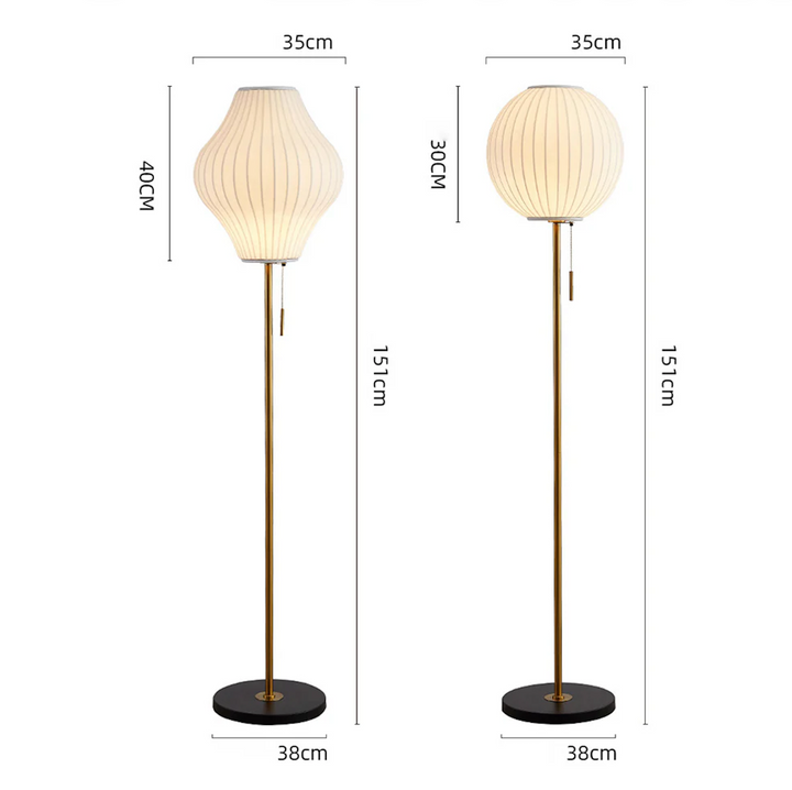 Iluminación interior con lámpara de pie de seda blanca, un toque elegante para tu espacio.
