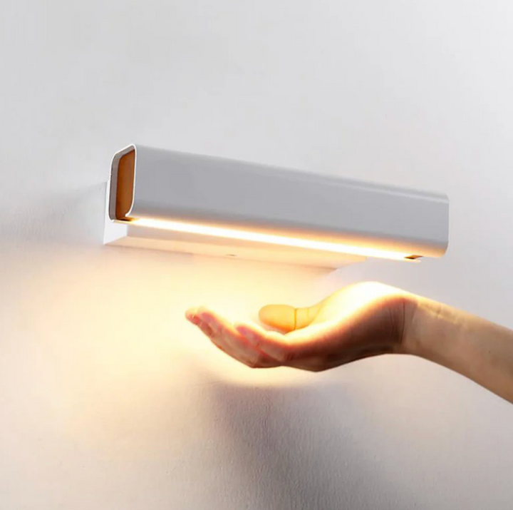 Aplique de pared LED contemporáneo, iluminación de ahorro de energía para sala o dormitorio moderno.
