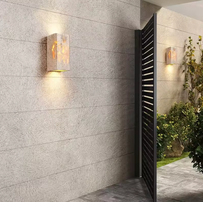 Aplique exterior Wabi Sabi, lámpara LED de pared para jardín. Impermeable y decorativa.