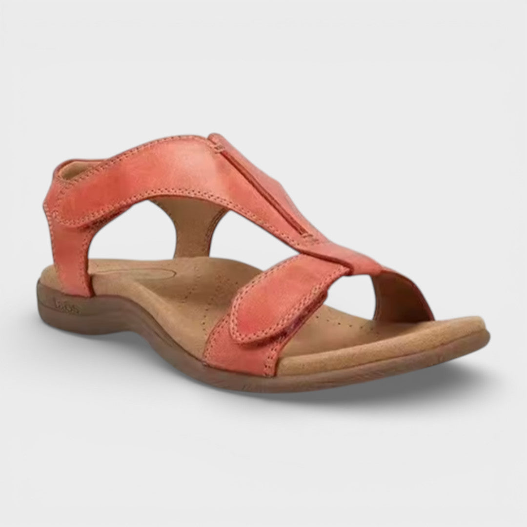 Sandalias planas NATALIA de mujer con ajuste personalizable, ideal para la comodidad diaria. Ligeras y versátiles.