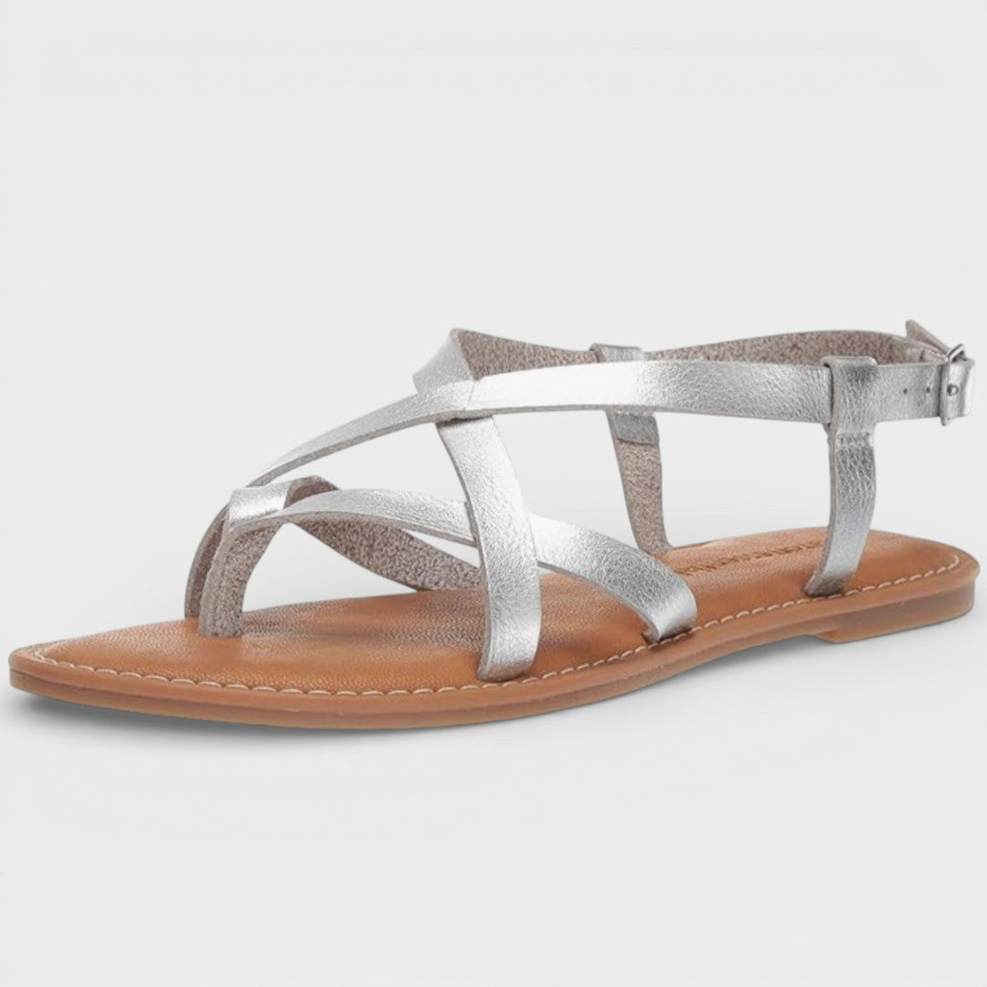 Zapato de verano para mujer, sandalias de tiras en color vibrante, ideales para atuendos alegres.