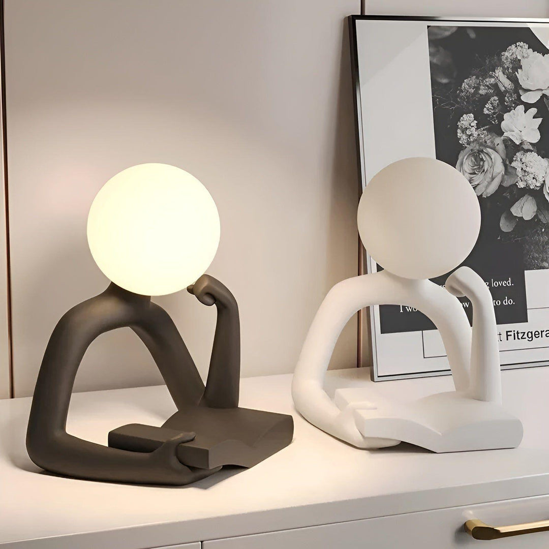 Iluminación moderna LED USB para escritorio, lámpara de mesa con diseño abstracto para decoración de oficina.
