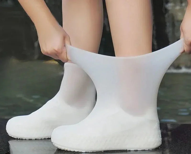 Cubrezapatos de silicona compactos, impermeables y reutilizables, excelente protección para tu calzado en lluvia.